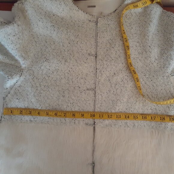 Elie Tahari Mixed Media Coat Jacket - Picture 14 of 15